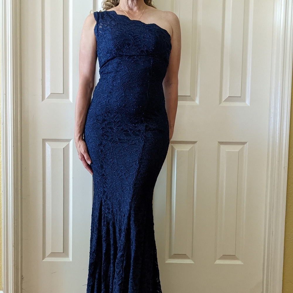 NWT - Navy lace mermaid formal dress